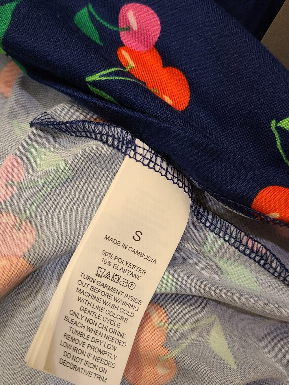 Kate Spade Pajama Set - Picture 2 of 5